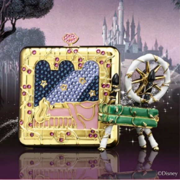 Estee Lauder The Princess Collection True Love's Kiss Solid Perfume Beautiful - Picture 2 of 4